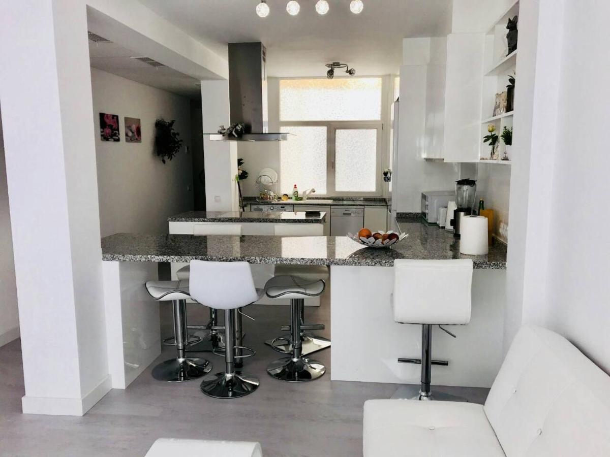 Apartamento Castillo Santa Barbara Alicante Buitenkant foto
